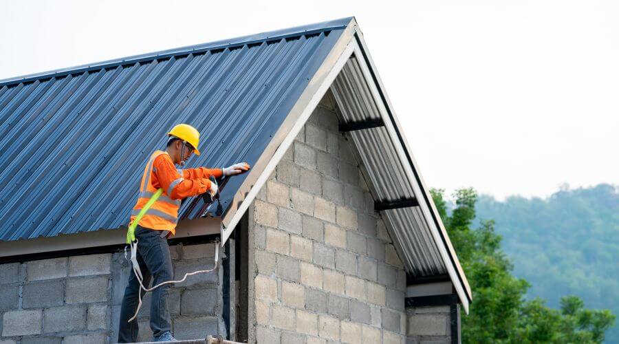 Expert new roof installation services in Buna, TX